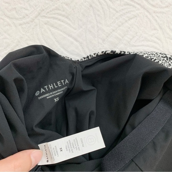 Athleta Seychelles Jacquard Textured One Piece Swimsuit, Black / White - Picture 7 of 7